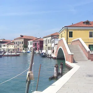 Ca' Del Pomo Grana' ** Murano