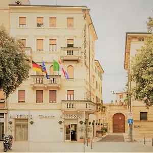Trento ** Vérone